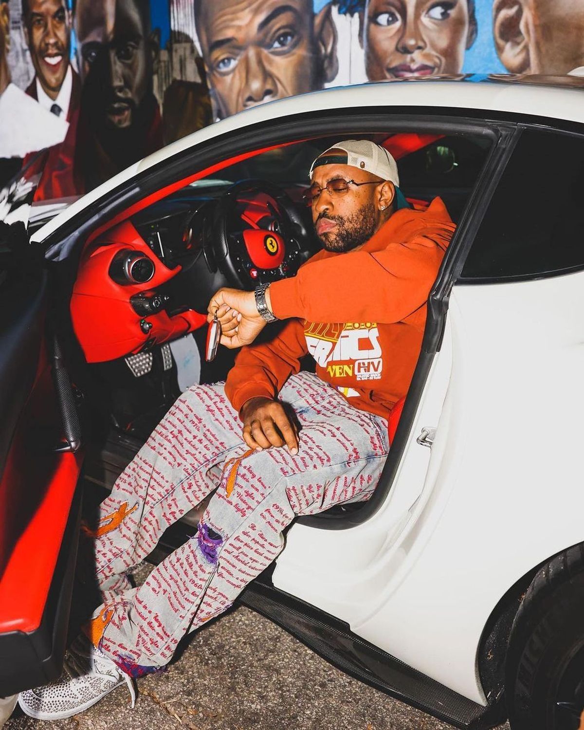 Mike Will Made-It Outfit from December 3, 2022 | WHAT’S ON THE STAR?