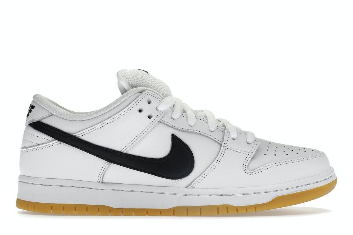 Nike Whita And Black Sb Dunk Low Pro Sneakers