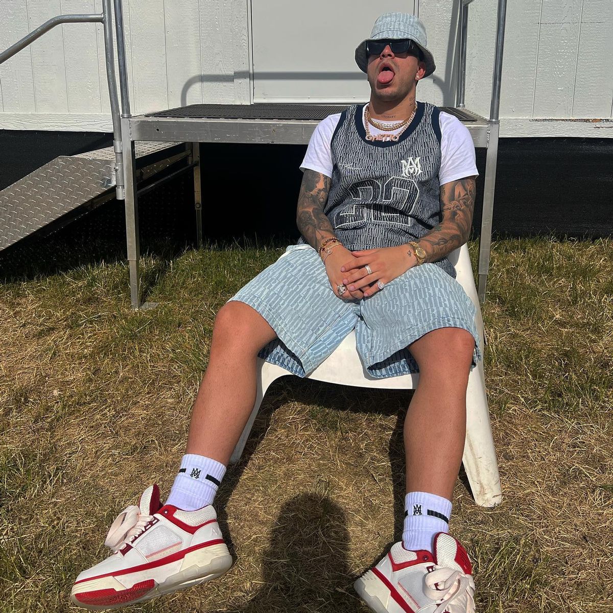 Ryan Castro Outfit from May 29, 2023 | WHAT’S ON THE STAR?