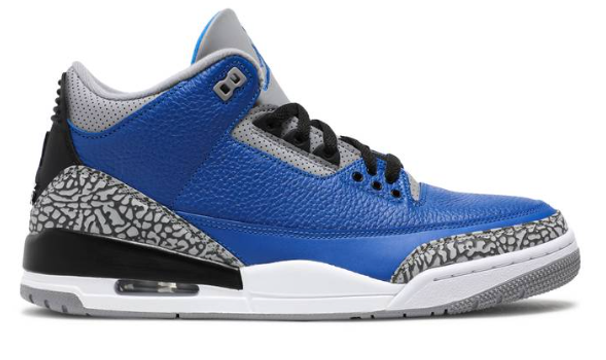 Jordan Varsity Royal Air Jordan 3 Retro Sneakers