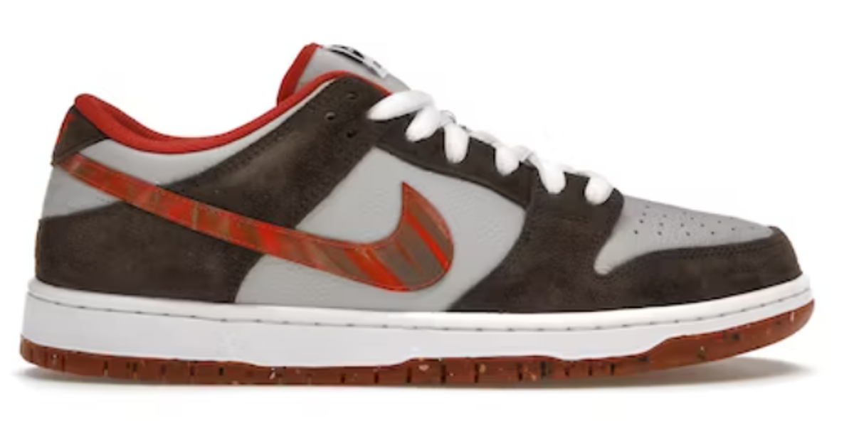 Nike × Crushed Skate Crushed D.C. Sb Dunk Low Sneakers