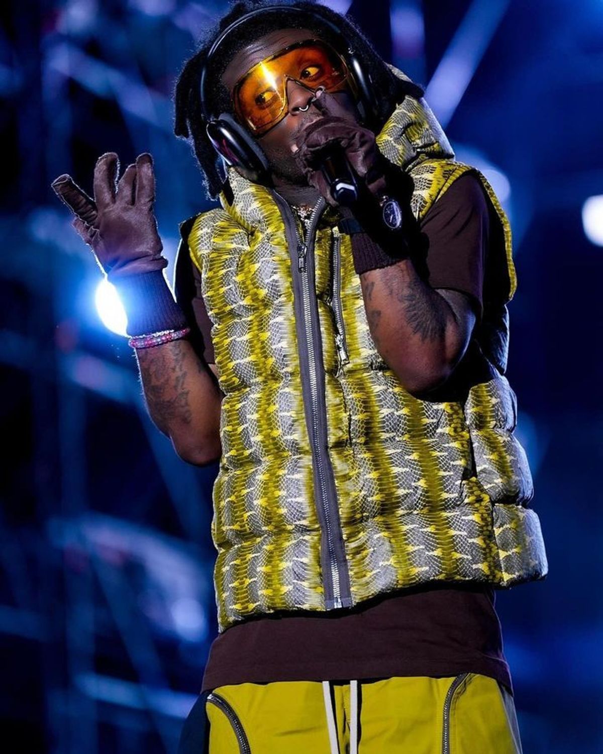 Lil Uzi Vert Outfit from October 8, 2023 | WHAT’S ON THE STAR?