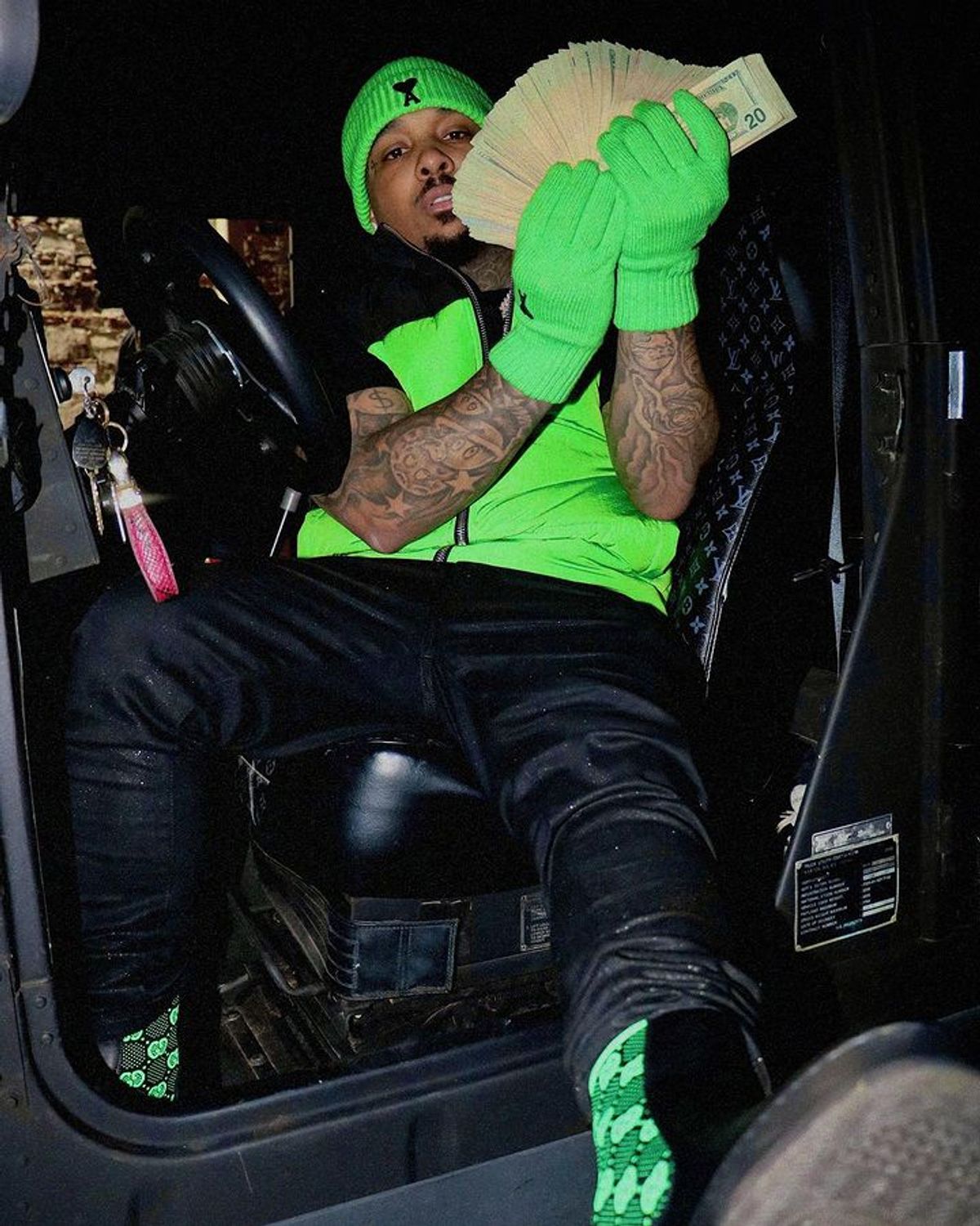 Doe Boy Outfit from November 8, 2023 WHAT’S ON THE STAR?