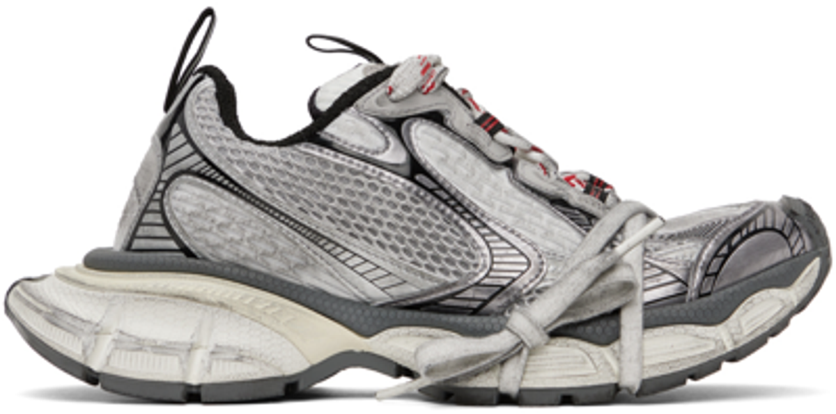 Balenciaga 3xl Chunky Runner Sneakers In Greywhitered