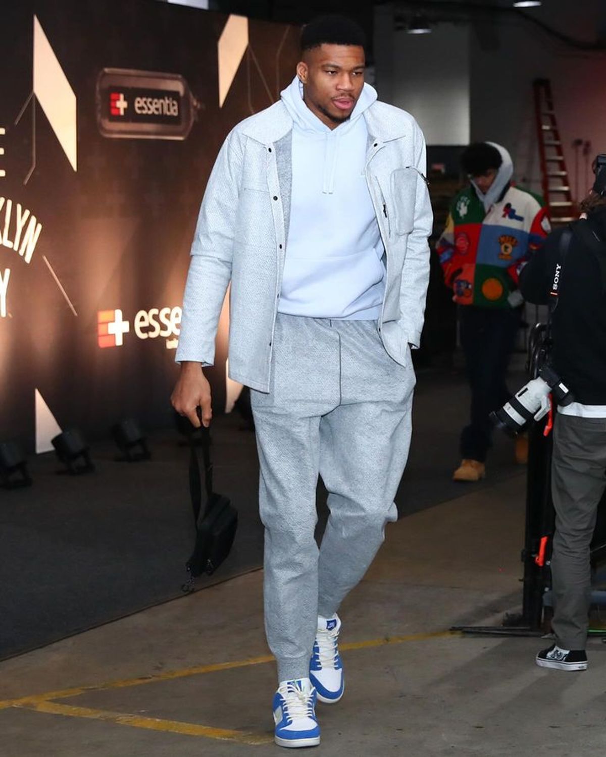 giannis antetokounmpo pants