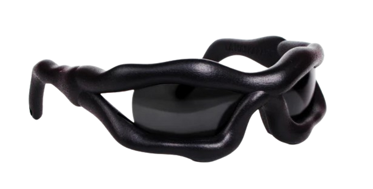 Tide Studio La Maskarade × Tides Studios Black Sunglasses | WHAT’S ON THE STAR?