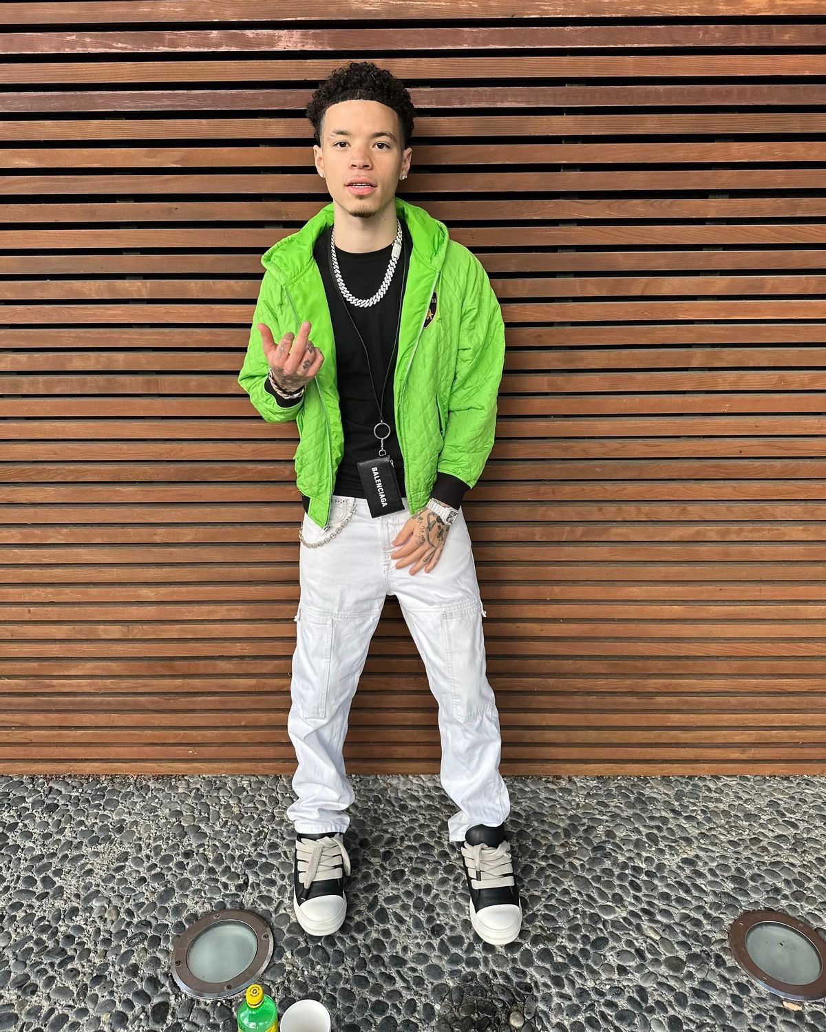Lil Mosey Outfit from August 13, 2024 | WHAT’S ON THE STAR?
