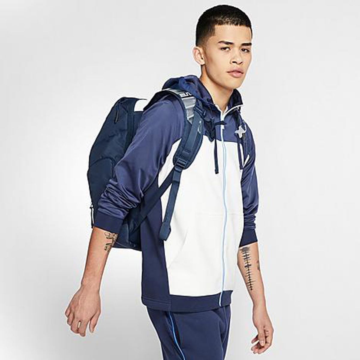 Nike Nike Elite Pro Hoops Basketball Backpack In Blue WHAT’S ON THE STAR?