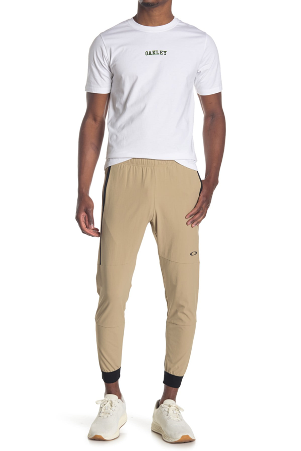 Oakley Stretch Nylon Jogger Pants In Rye