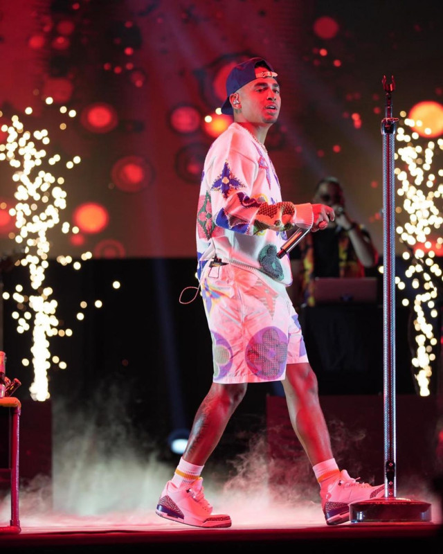 Ozuna Outfit from May 19, 2020 | WHAT’S ON THE STAR?