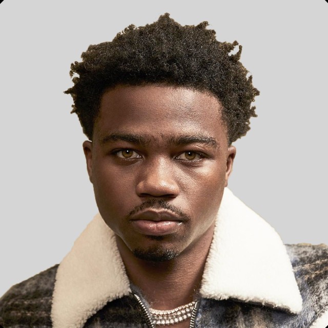 Roddy Ricch Outfit in THE BOX Music Video WHAT’S ON THE STAR?