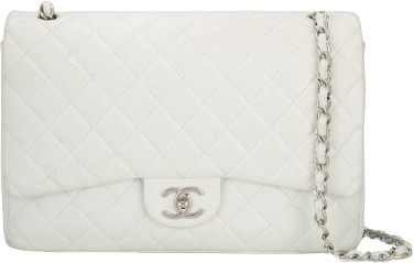 Chanel Jumbo Double Flap Shoulder Bag
