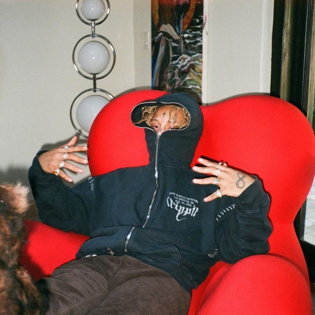 Trippie Redd Outfit from August 22, 2020 WHAT’S ON THE STAR?