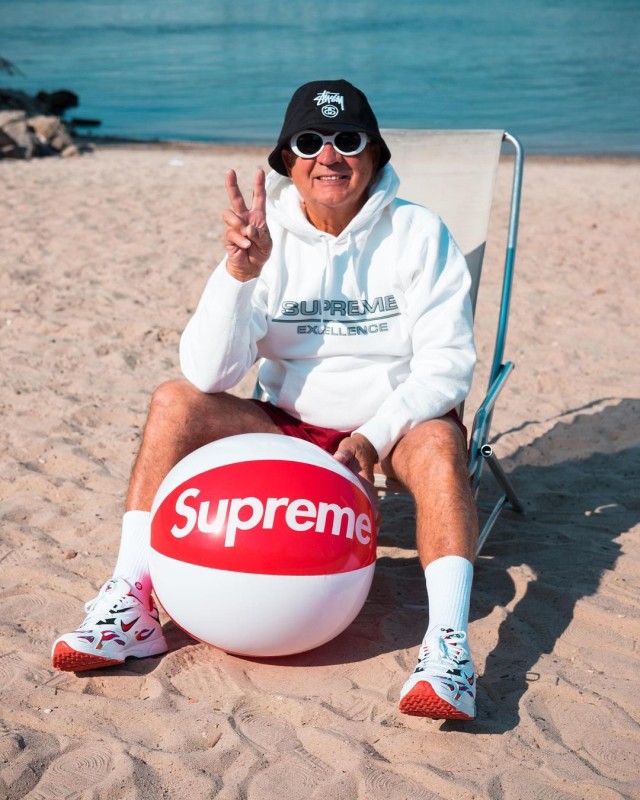 Alojz Abram Outfit from July 31, 2020 WHAT’S ON THE STAR?