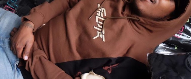 Salute Clothing Shoes Accessories WHAT S ON THE STAR 